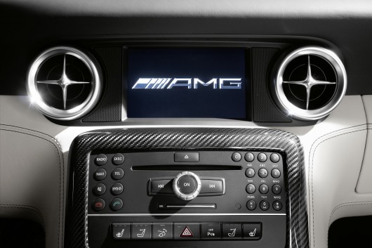 Mercedes-Benz SLS AMG Roadster 2012