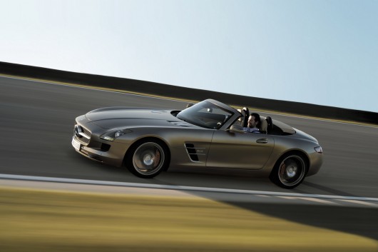 Mercedes-Benz SLS AMG Roadster 2012