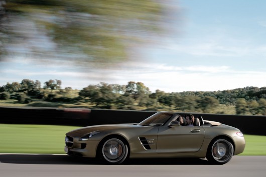 Mercedes-Benz SLS AMG Roadster 2012