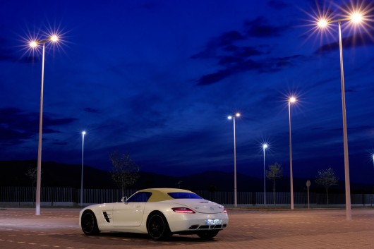 Mercedes-Benz SLS AMG Roadster 2012