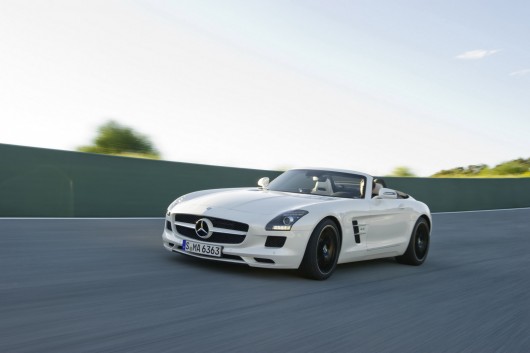 Mercedes-Benz SLS AMG Roadster 2012