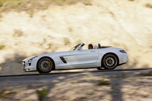 Mercedes-Benz SLS AMG Roadster 2012