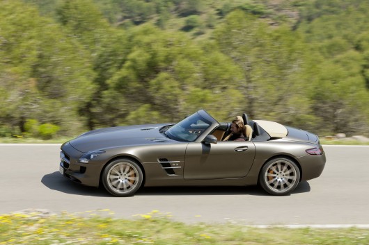 Mercedes-Benz SLS AMG Roadster 2012