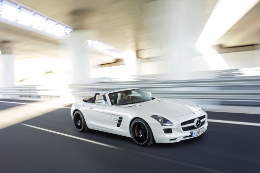 Mercedes-Benz SLS AMG Roadster 2012