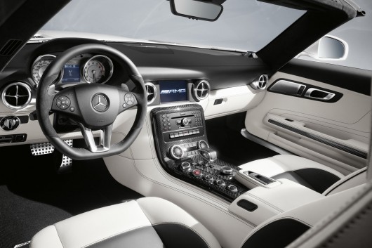 Mercedes-Benz SLS AMG Roadster 2012