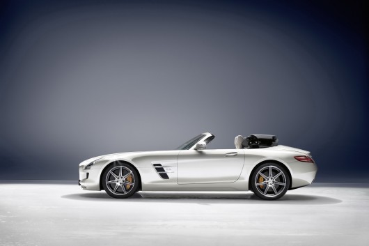 Mercedes-Benz SLS AMG Roadster 2012