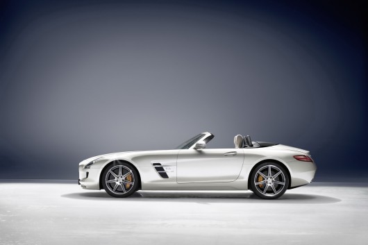 Mercedes-Benz SLS AMG Roadster 2012