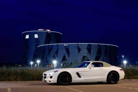 Mercedes-Benz SLS AMG Roadster 2012