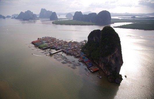 Ян Артюс-Бертран (Yann Arthus-Bertrand) - Earth from the Air